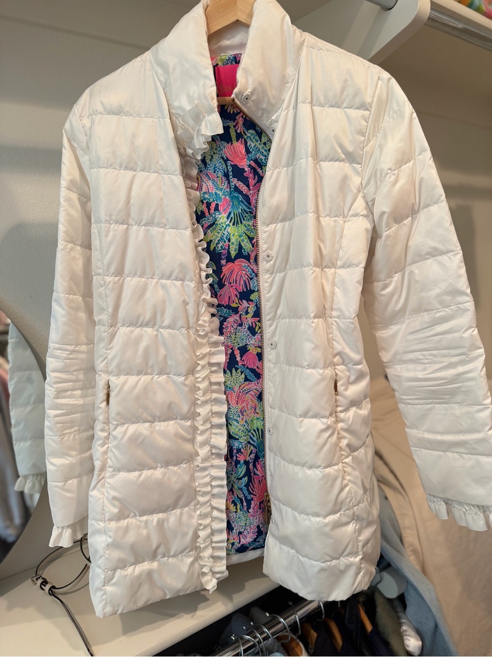 Lilly Pulitzer Doria Puffer Jacket Coconut